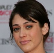 Lizzy Caplan